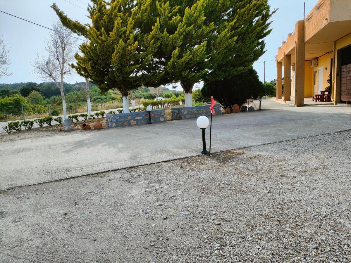 Garden View Appartment Καλαβάρδα Εξωτερικό φωτογραφία