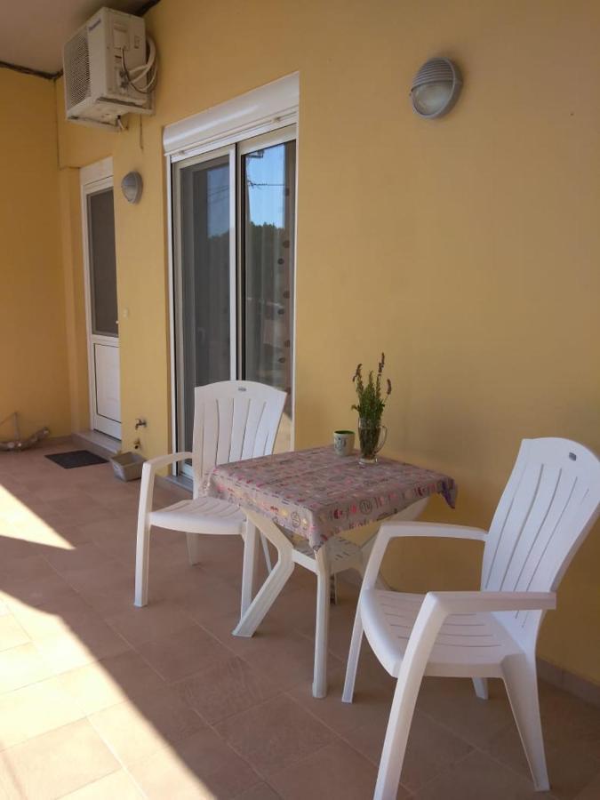 Garden View Appartment Καλαβάρδα Εξωτερικό φωτογραφία