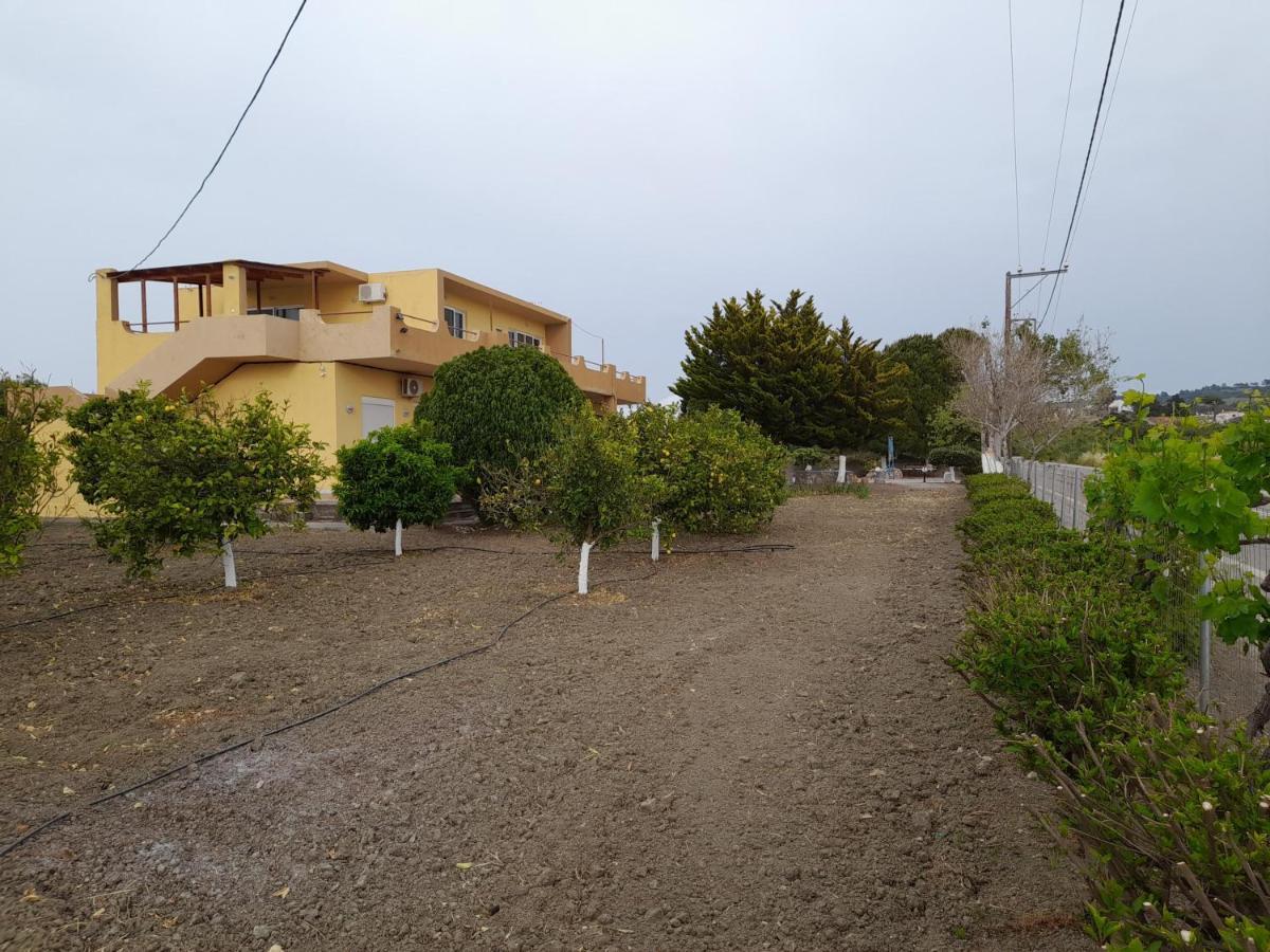 Garden View Appartment Καλαβάρδα Εξωτερικό φωτογραφία