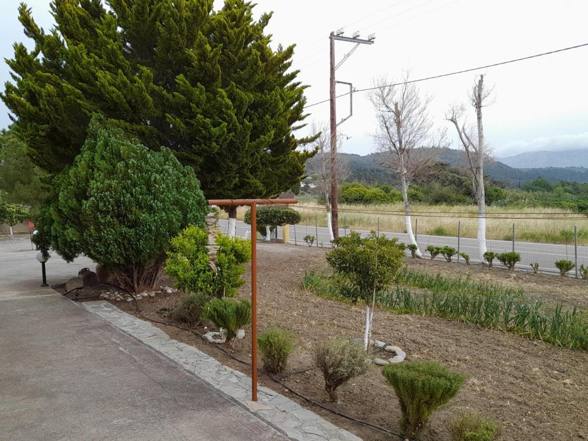 Garden View Appartment Καλαβάρδα Εξωτερικό φωτογραφία