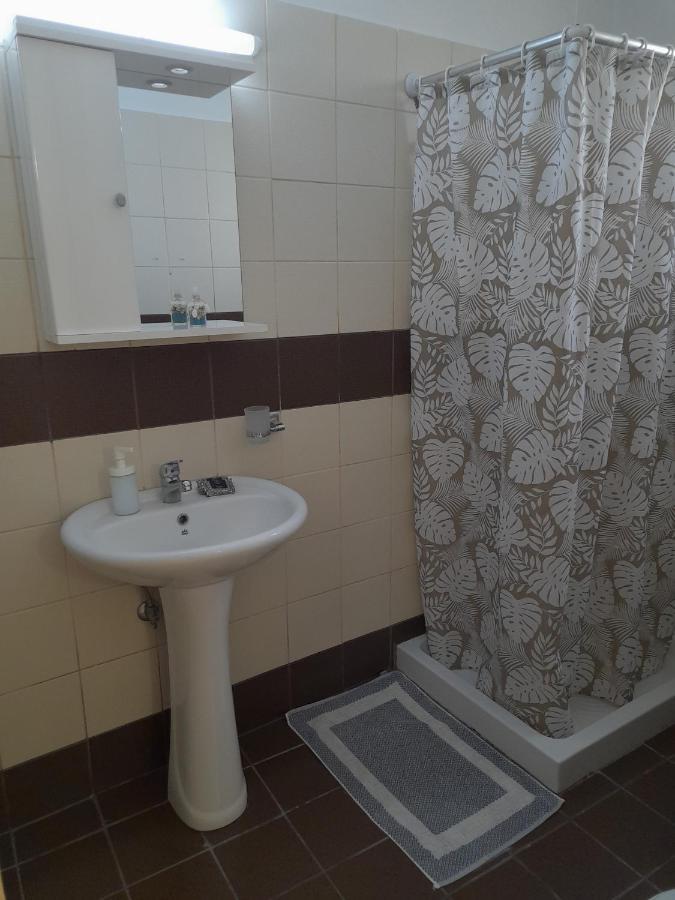 Garden View Appartment Καλαβάρδα Εξωτερικό φωτογραφία