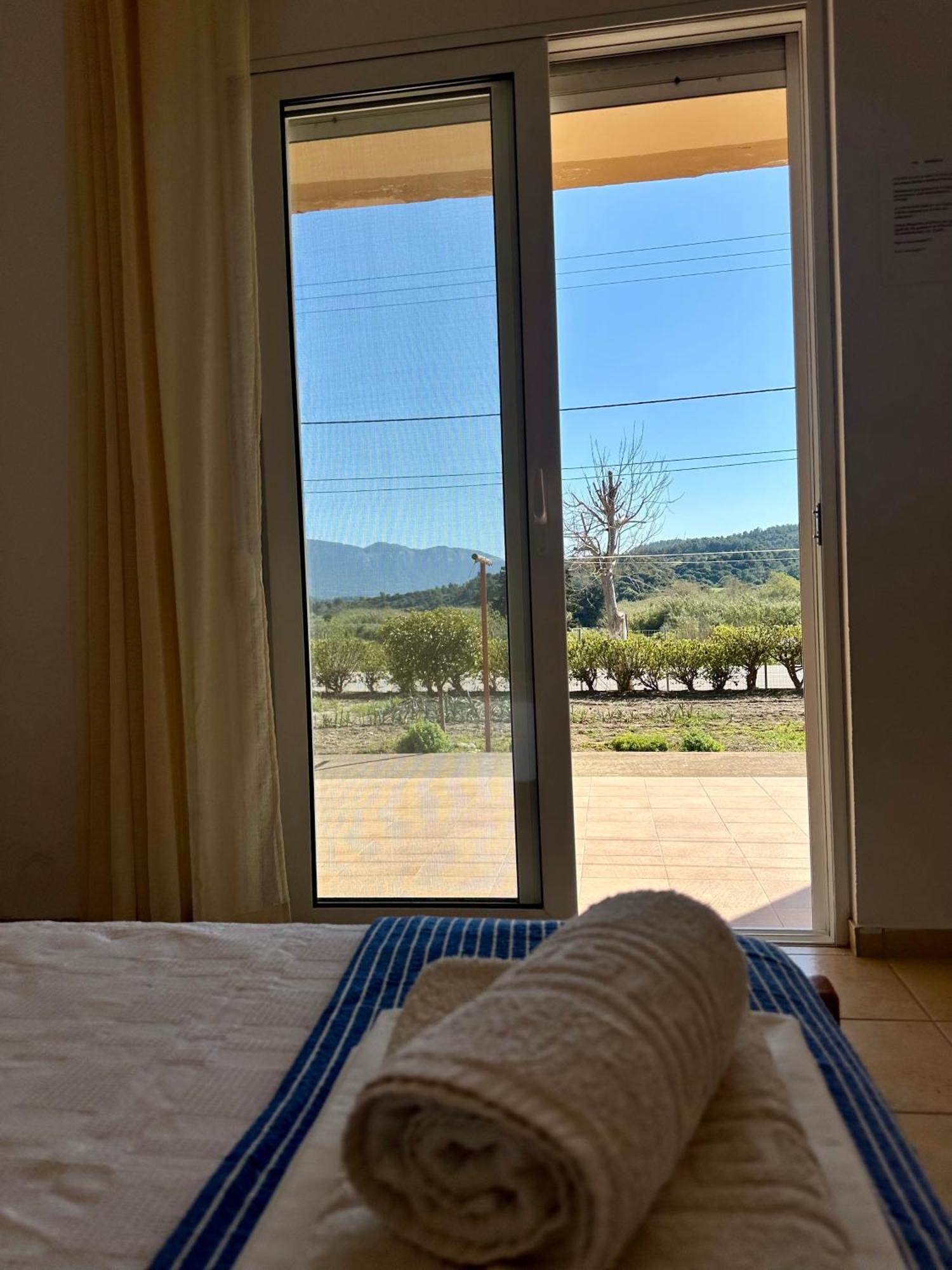 Garden View Appartment Καλαβάρδα Εξωτερικό φωτογραφία